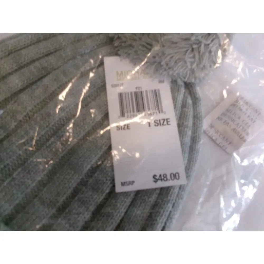 Michael Kors Women's Gray Ribbed Knit Pom Pom Beanie Hat Logo NWT